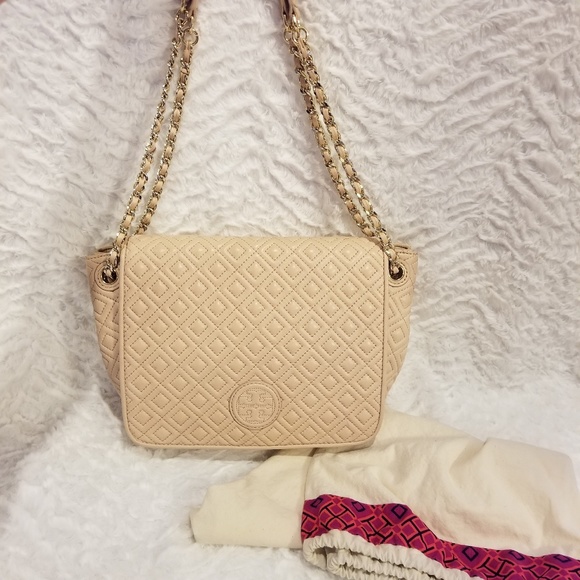 SOLD!!! Tory Burch Marion Quilted Shoulder bag - Picture 2 of 7